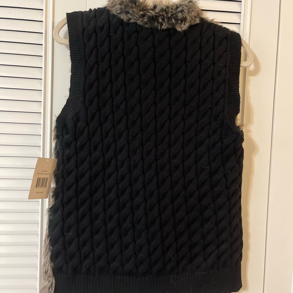 Classy - Picture 2 of 4